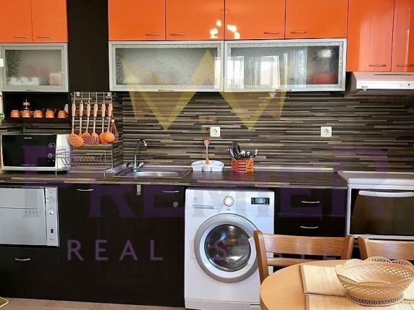 Дава се под наем Двустаен апартамент в Варна, Лятно кино Тракия - 40 кв.м за 408 € - Снимка #1