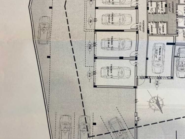 Гараж / Паркомясто в Варна, Виница - 12 кв.м за 1250 €/кв.м - Снимка #1