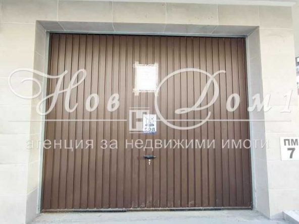 Гараж / Паркомясто в Варна, Кайсиева градина - 20 кв.м за 7 €/кв.м - Снимка #1