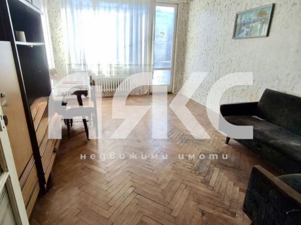 Двустаен апартамент в София, Свобода - 65 кв.м за 1059 €/кв.м - Снимка #1