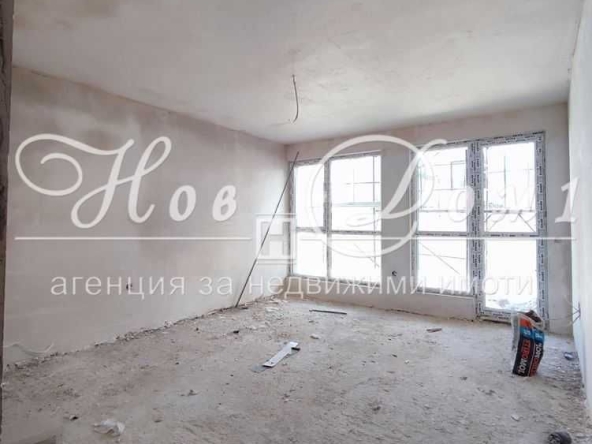 Двустаен апартамент в Варна, Левски - 76 кв.м за 889 €/кв.м - Снимка #1