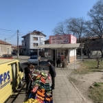 Дава се под наем Магазин в Бургас, Меден рудник - зона В - 82 кв.м за 357 € - Снимка #1