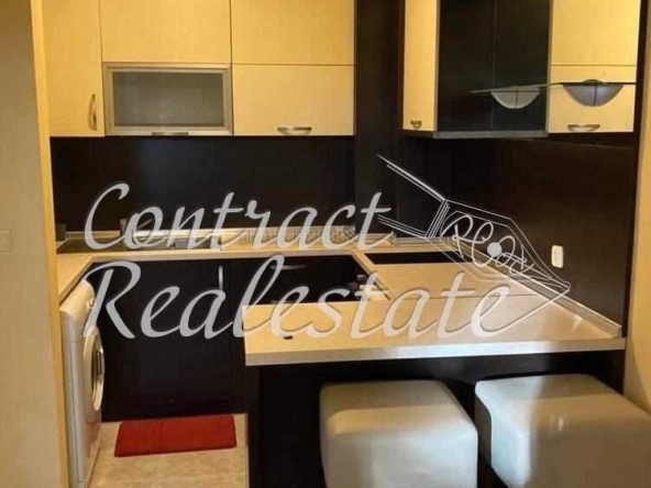 Дава се под наем Двустаен апартамент в Варна, Левски - 52 кв.м за 438.6 € - Снимка #1