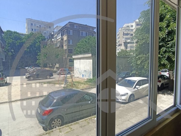 Многостаен апартамент в Варна, Нептун - 120 кв.м за 1709 €/кв.м - Снимка #1