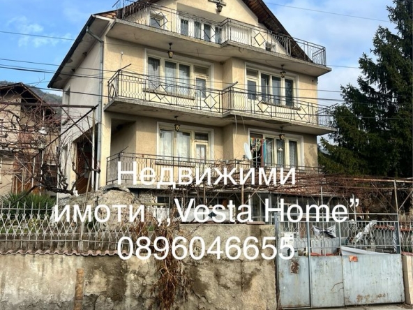 Къща в Мъглиж - 240 кв.м за 234 €/кв.м - Снимка #1