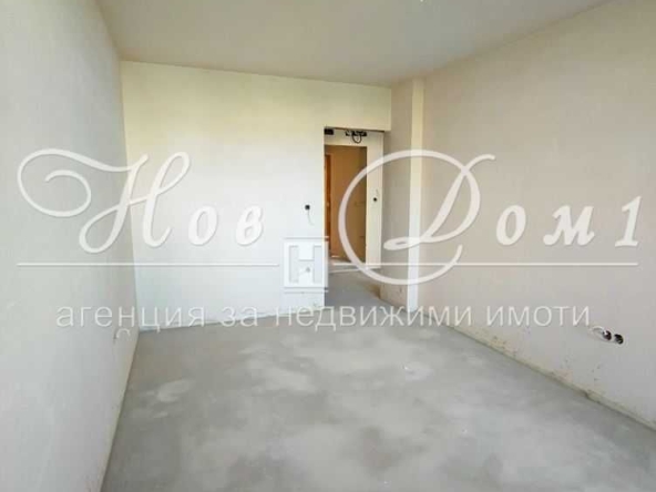 Дава се под наем Двустаен апартамент в Варна, Възраждане 1 - 66 кв.м за 125000 € - Снимка #1