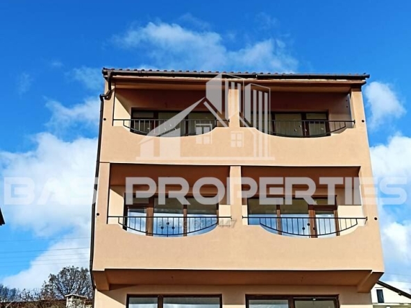 Къща в Свети Влас - 380 кв.м за 672 €/кв.м - Снимка #1