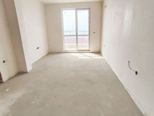 Двустаен апартамент в Варна, Възраждане 3 - 55 кв.м за 2000 €/кв.м - Снимка #1
