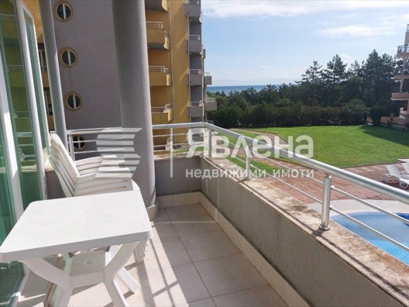 Тристаен апартамент в с. Синеморец, Област Бургас - 111 кв.м за 1199 €/кв.м - Снимка #1