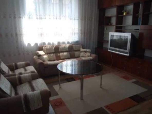 Дава се под наем Четиристаен апартамент в Пловдив, Център - 120 кв.м за 306 € - Снимка #1