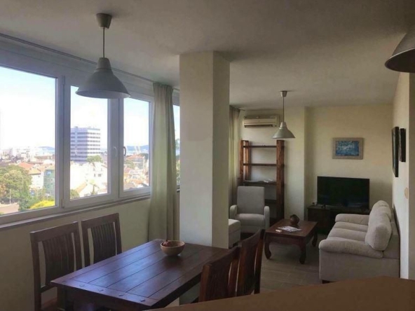 Дава се под наем Тристаен апартамент в Бургас, Възраждане - 90 кв.м за 612 € - Снимка #1