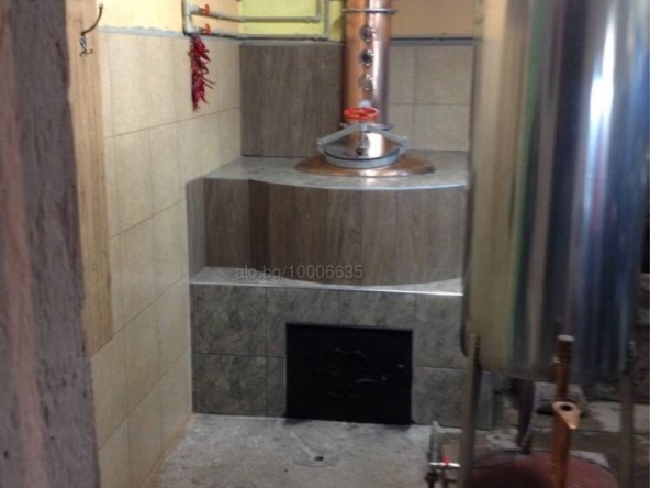 Промишлена сграда в с. Зимница, Област Ямбол - 2200 кв.м за 25 €/кв.м - Снимка #1