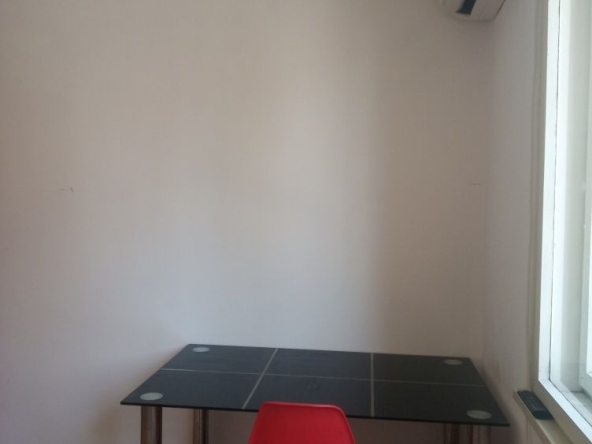 Дава се под наем Четиристаен апартамент в Пловдив, Съдийски - 120 кв.м за 459 € - Снимка #1