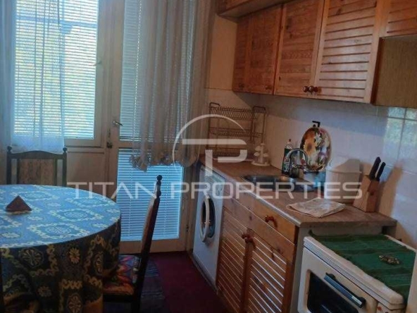 Тристаен апартамент в Пловдив, Прослав - 80 кв.м за 1338 €/кв.м - Снимка #1