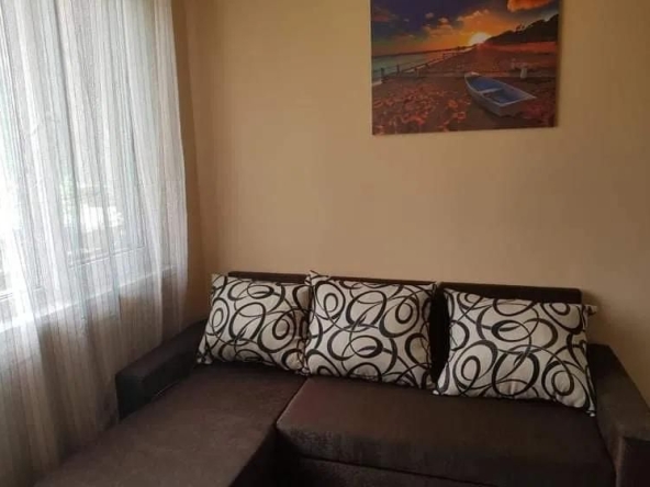 Дава се под наем Двустаен апартамент в Пловдив, Център - 65 кв.м за 350 € - Снимка #1