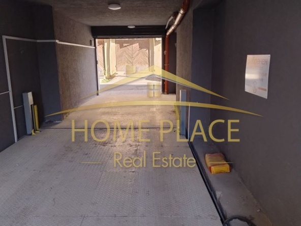Гараж / Паркомясто в Варна, Погреби - 14 кв.м за 1628 €/кв.м - Снимка #1