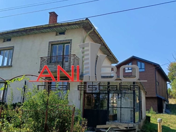 Къща в с. Райово, Област София-област - 180 кв.м за 495 €/кв.м - Снимка #1