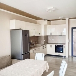 Дава се под наем Тристаен апартамент в Бургас, Изгрев - 85 кв.м за 816 € - Снимка #1