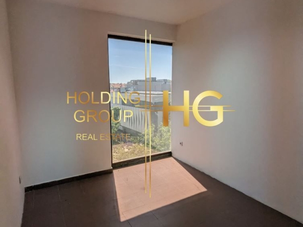 Едностаен апартамент в Варна, Център - 10 кв.м за 3250 €/кв.м - Снимка #1