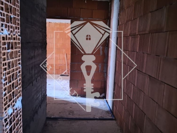 Едностаен апартамент в Пловдив, Южен - 40 кв.м за 1056 €/кв.м - Снимка #1