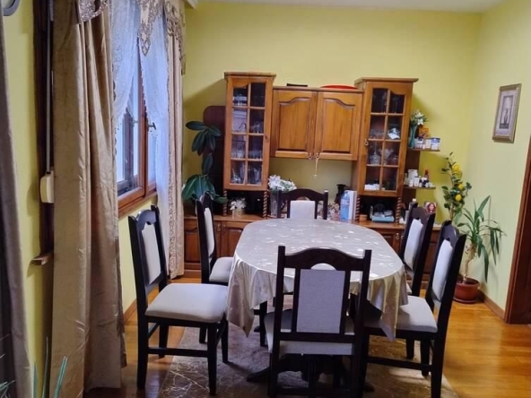Четиристаен апартамент в Бургас, Сарафово - 202 кв.м за 1793 €/кв.м - Снимка #1