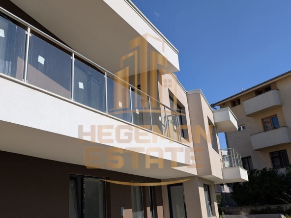 Двустаен апартамент в Варна, Виница - 60 кв.м за 1567 €/кв.м - Снимка #1