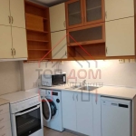 Дава се под наем Тристаен апартамент в Варна, Център - 80 кв.м за 561 € - Снимка #1