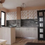 Дава се под наем Двустаен апартамент в Пловдив, Остромила - 65 кв.м за 219.3 € - Снимка #1