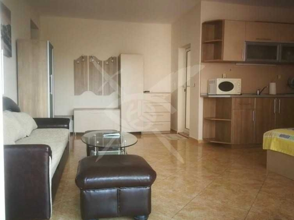 Двустаен апартамент в к.к. Слънчев бряг - 54 кв.м за 973 €/кв.м - Снимка #1