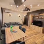 Дава се под наем Тристаен апартамент в София, Студентски град - 90 кв.м за 700 € - Снимка #1