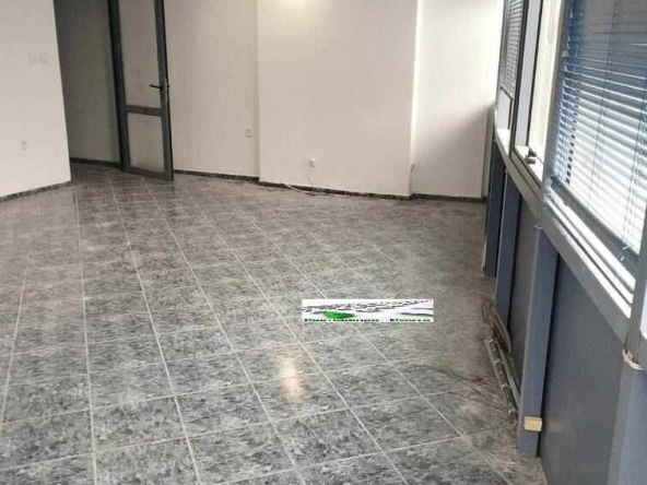 Дава се под наем Офис в Пловдив, Център - 47 кв.м за 265.2 € - Снимка #1