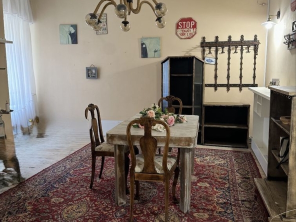 Дава се под наем Двустаен апартамент в София, Лозенец - 88 кв.м за 663 € - Снимка #1