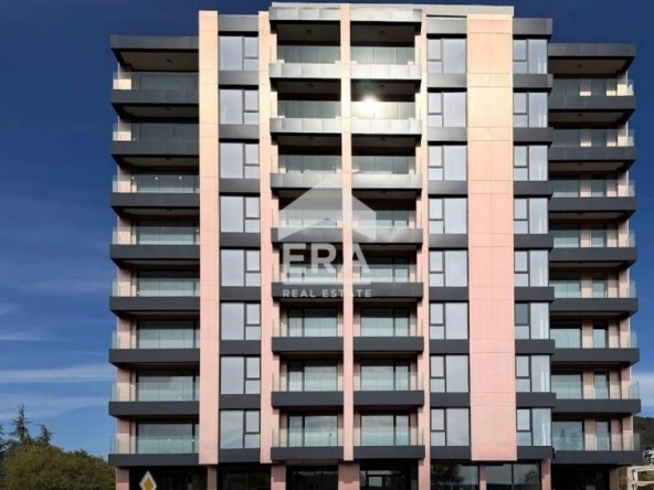 Двустаен апартамент в Варна, Левски - 87 кв.м за 1085 €/кв.м - Снимка #1