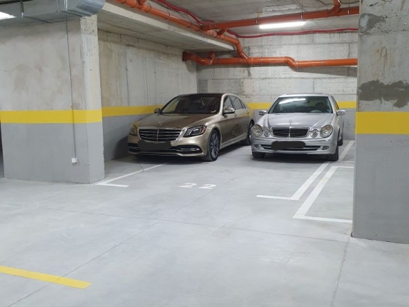 Дава се под наем Гараж / Паркомясто в Варна, м-т Евксиноград - 29 кв.м за 179.52 € - Снимка #1