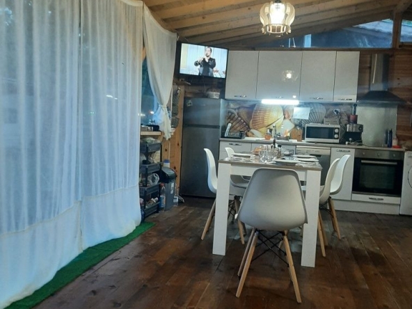 Дава се под наем Къща в Китен - 50 кв.м за 49.47 € - Снимка #1