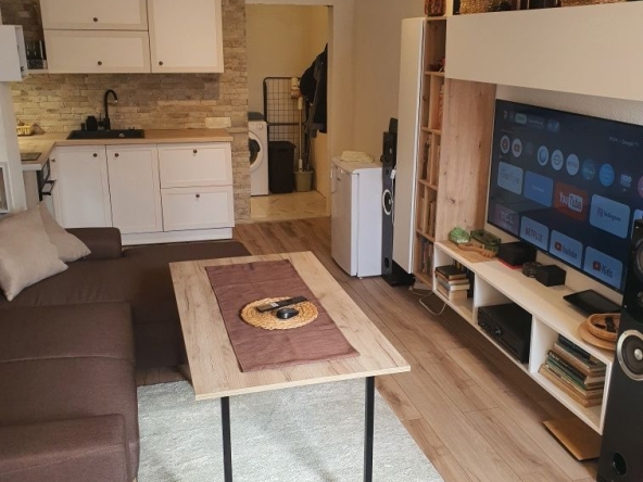 Дава се под наем Едностаен апартамент в Варна, Аспарухово - 30 кв.м за 62241.93 € - Снимка #1