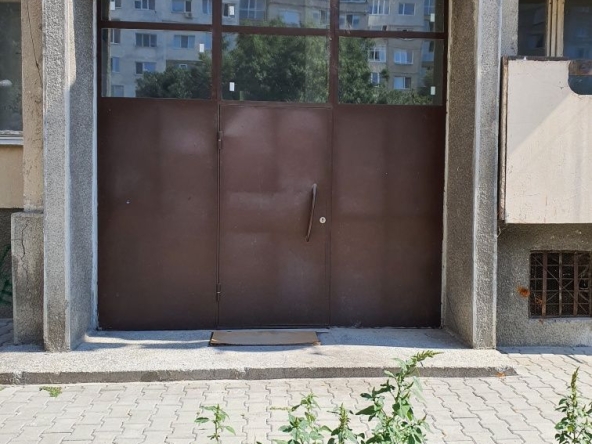 Дава се под наем Склад в София, Света Троица - 44 кв.м за 229.5 € - Снимка #1