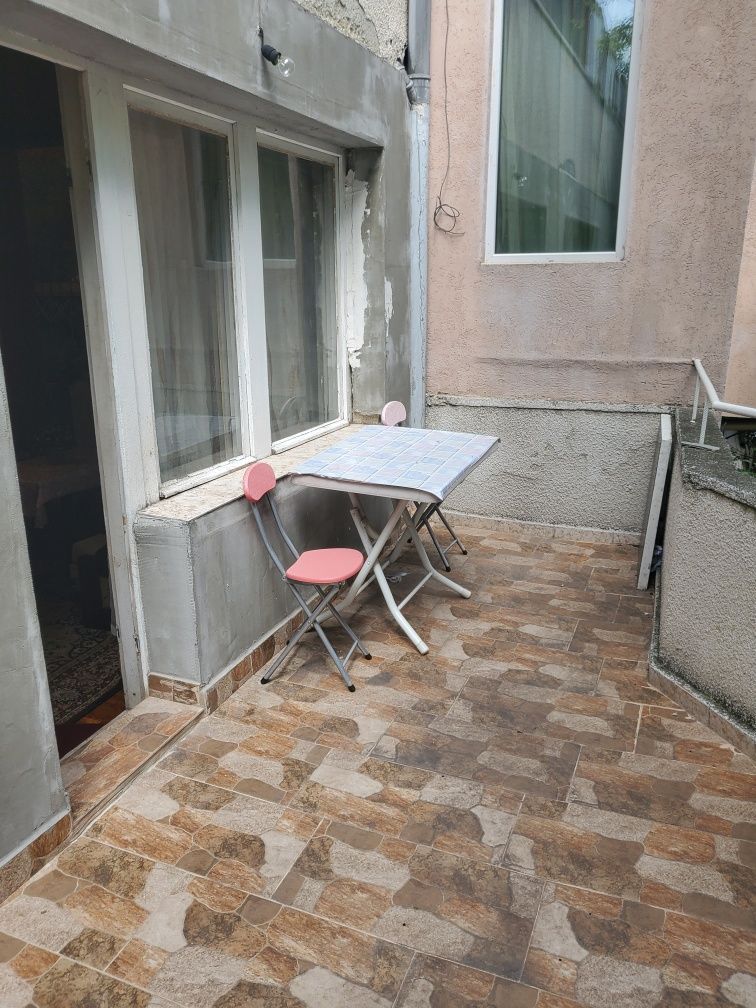 Дава се под наем  в Варна, Генералите - 18 кв.м за 229.5 € - Снимка #1