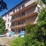 Промишлена сграда в Троян - 40000 кв.м за 29 €/кв.м - Снимка #1