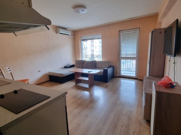 Дава се под наем Двустаен апартамент в Дупница - 60 кв.м за 306 € - Снимка #1