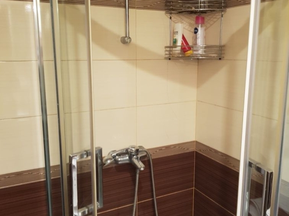 Дава се под наем Двустаен апартамент в София, Зона Б-18 - 50 кв.м за 382.5 € - Снимка #1