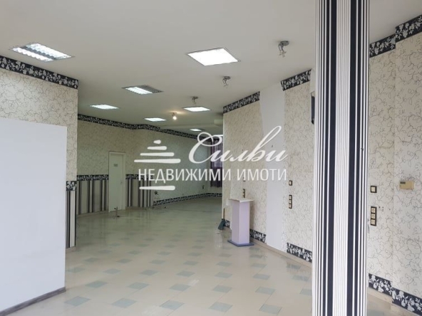 Офис в Шумен, Център - 110 кв.м за 788 €/кв.м - Снимка #1