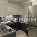 Дава се под наем Тристаен апартамент в Варна, Бриз - 90 кв.м за 548.25 € - Снимка #1