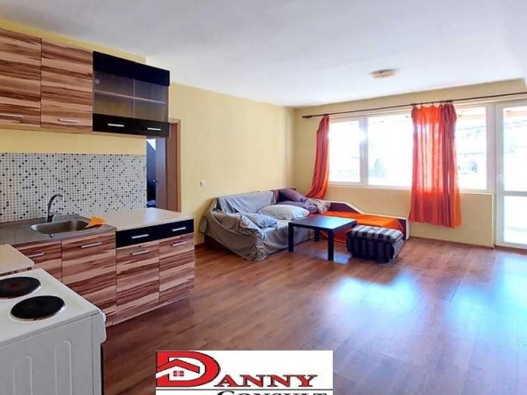 Двустаен апартамент в Велико Търново, Акация - 70 кв.м за 1500 €/кв.м - Снимка #1