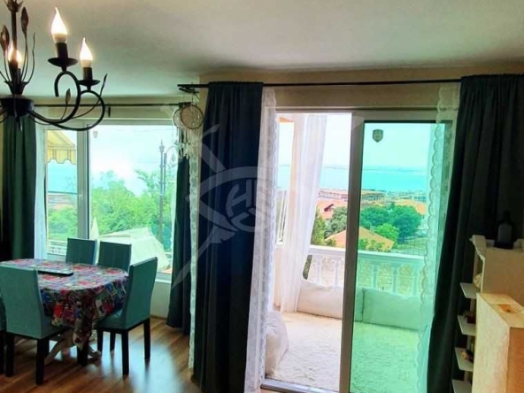 Етаж от къща в Свети Влас - 150 кв.м за 1020 €/кв.м - Снимка #1