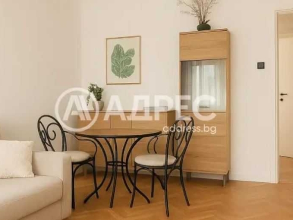 Тристаен апартамент в София, Зона Б-19 - 104 кв.м за 1952 €/кв.м - Снимка #1