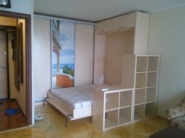 Дава се под наем Едностаен апартамент в Пловдив, Тракия - 40 кв.м за 158.1 € - Снимка #1