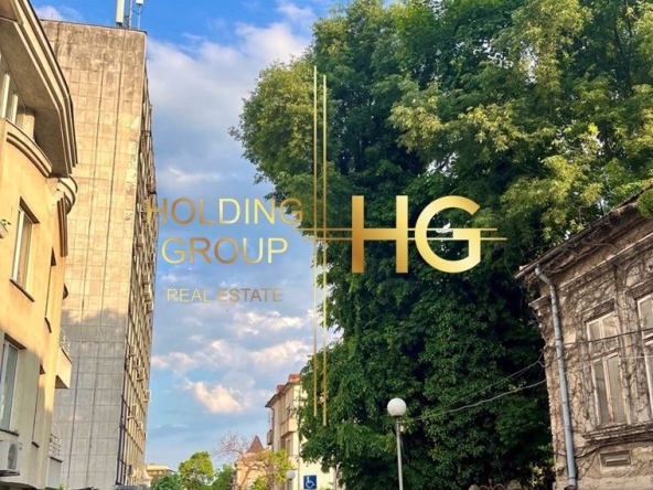 Етаж от къща в Варна, Център - 129 кв.м за 1280 €/кв.м - Снимка #1