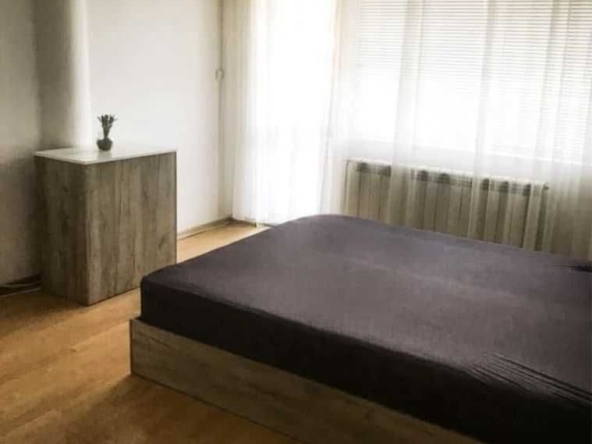 Дава се под наем Двустаен апартамент в Силистра, Център - 70 кв.м за 204 € - Снимка #1