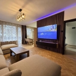 Дава се под наем Тристаен апартамент в София, Медицинска академия - 94 кв.м за 976.14 € - Снимка #1